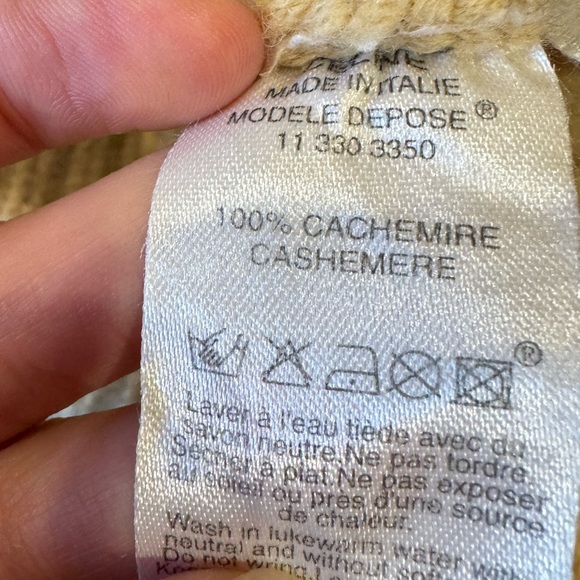 Celine Cropped turtleneck cashmere sweater - Picture 4 of 4